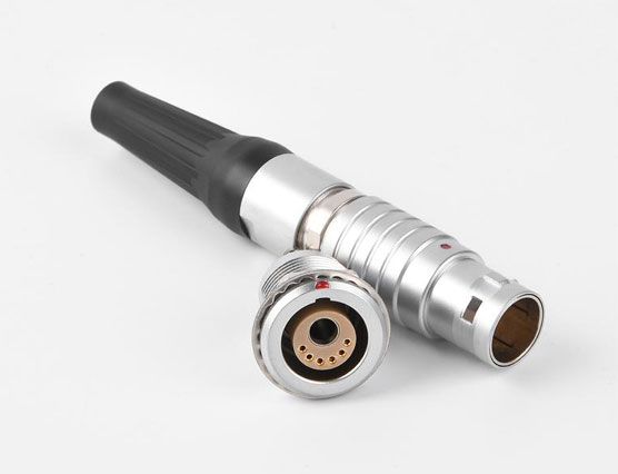信號混裝航空插頭-內窺鏡用2B6芯+1同軸連接器-M15推拉自鎖航插37.jpg