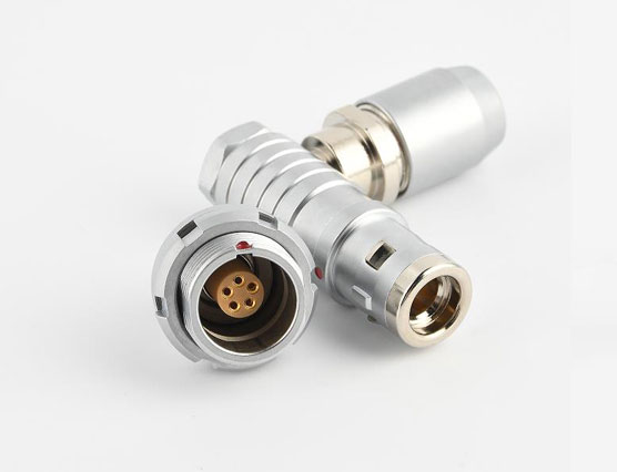 什么是推拉自鎖連接器？