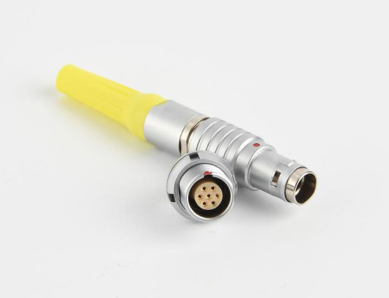 航空插頭的連接是否受到振動(dòng)和沖擊的影響？