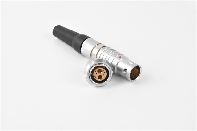 航空插頭的外觀顏色是否有特定標(biāo)準(zhǔn)？